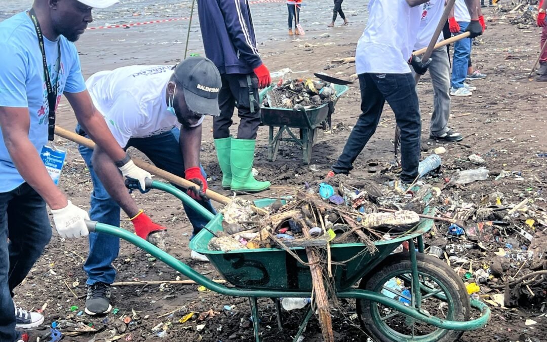 CEDAR-COM joins ASCOA to mark 40th International Coastal Clean up Day